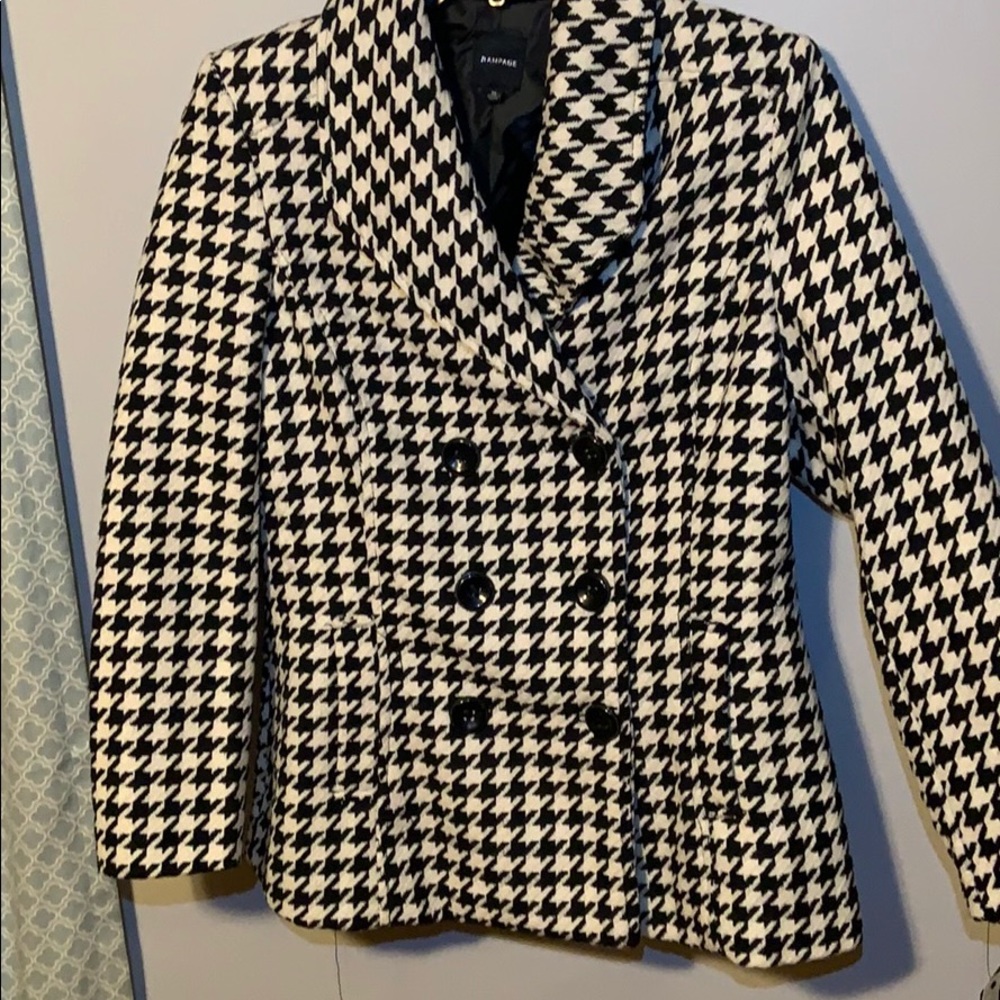 Rampage Houndstooth black and white pea coat